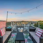 Dolly\'S Big House - 18 Beds Skydeck Views