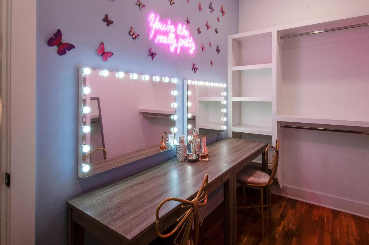Dolly's Big House - 18 Beds Skydeck Views Holiday home